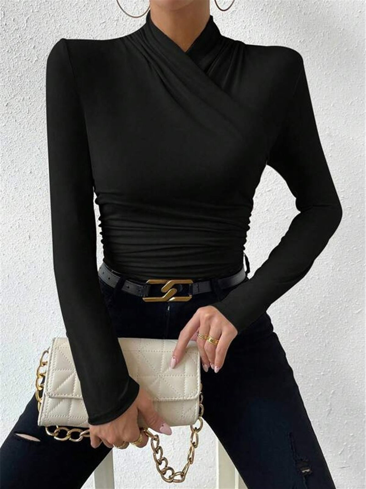 Blusa Plissada com Gola Cruzada