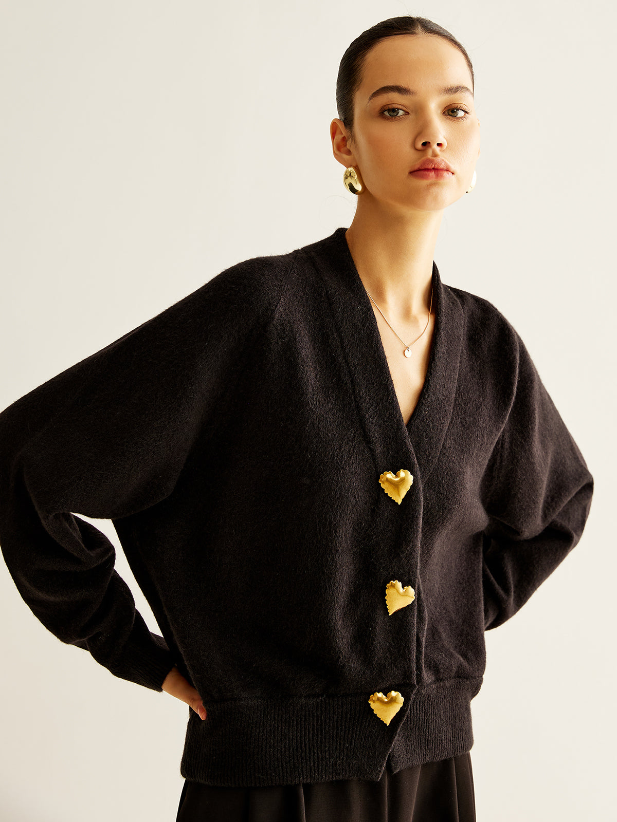 Cardigan de Lã com Botões de Coração